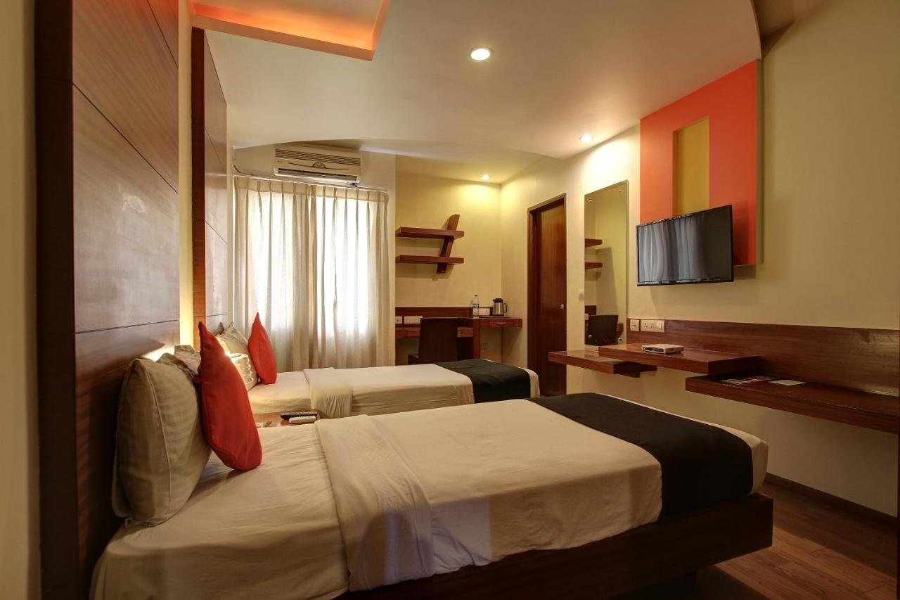 Capital O 80566 Hotel Mayank Bilaspur (Chhattisgarh) Luaran gambar