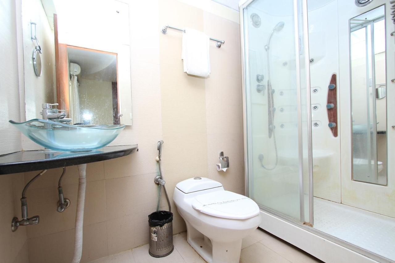 Capital O 80566 Hotel Mayank Bilaspur (Chhattisgarh) Luaran gambar